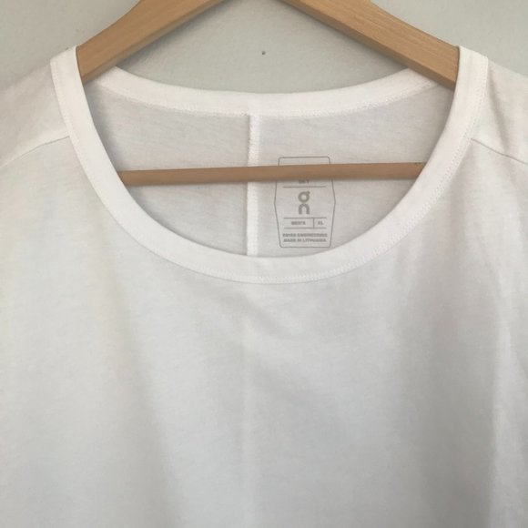 ON RUNNING Men's On-T Organic Cotton Running Shirt - Picture 1 of 3